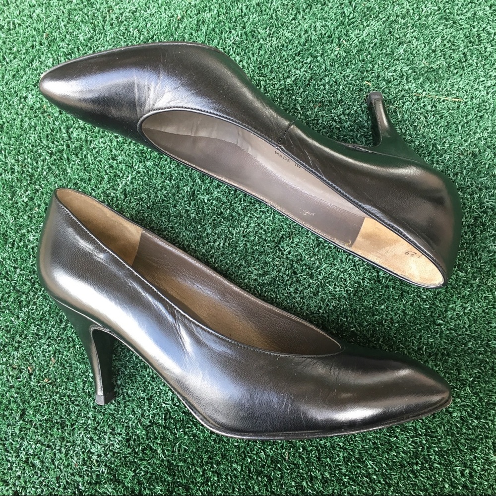 Charles Jourdan Vintage Black Calfskin Heels 5.5